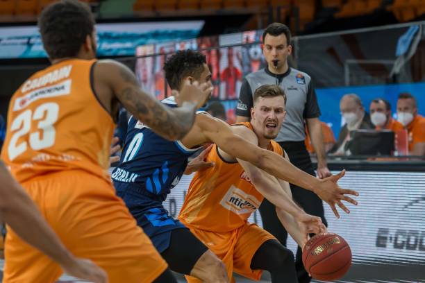 猛烈攻势 猛烈攻势